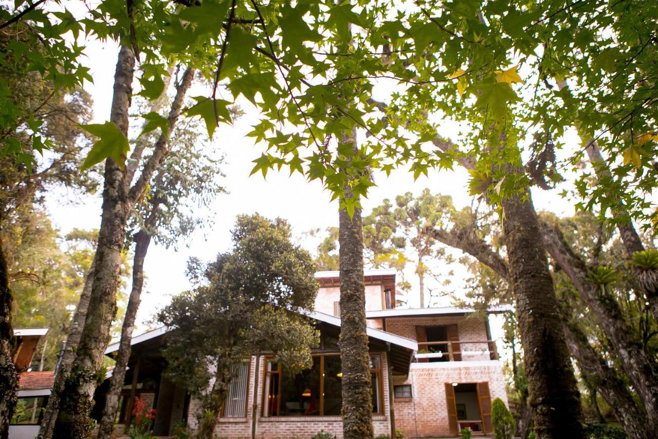Pousada Villa Tambo Campos do Jordão Exteriör bild